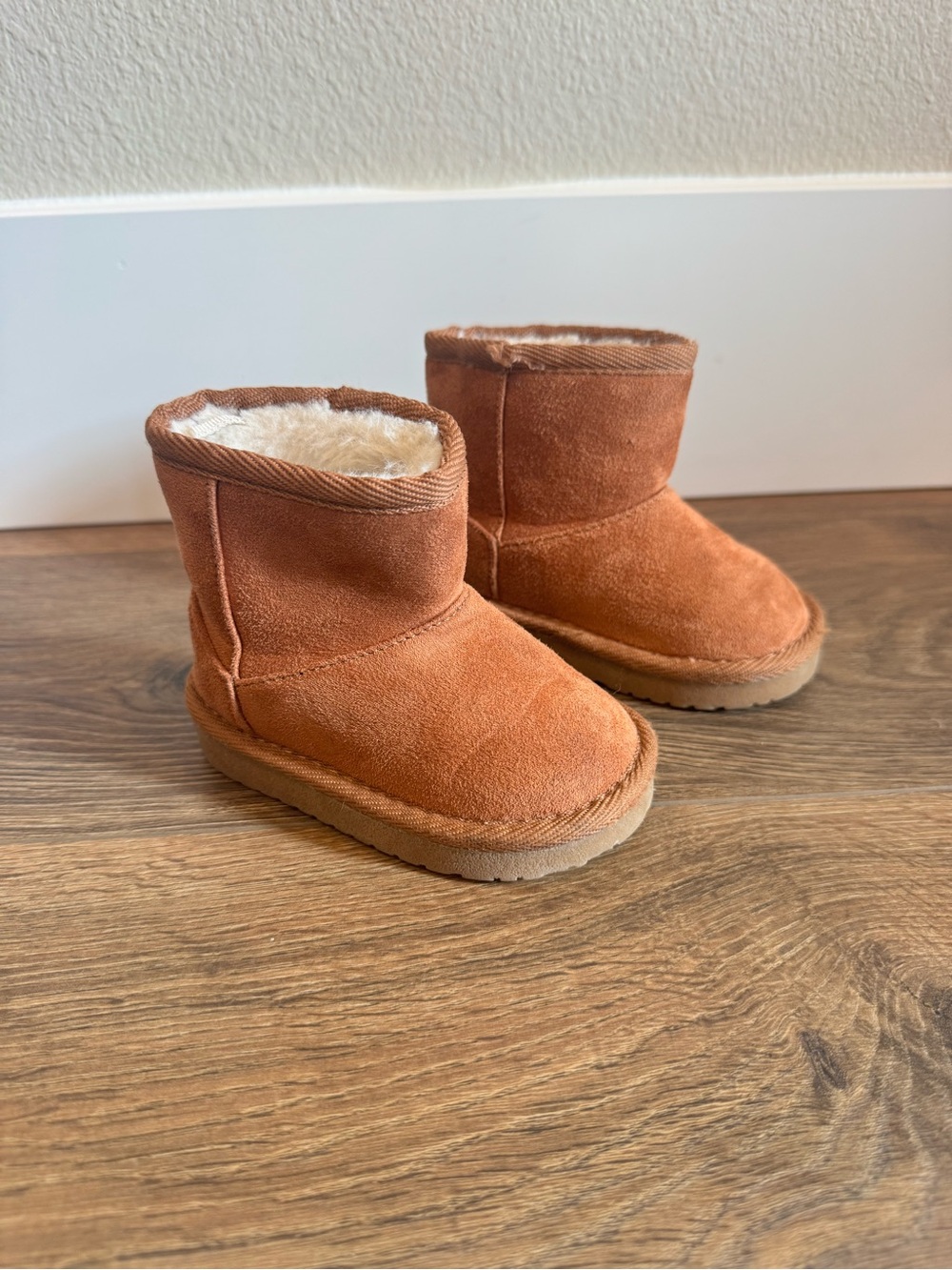 The Children's Place Chestnut Suede Shearling-Lined Toddler Boots 4